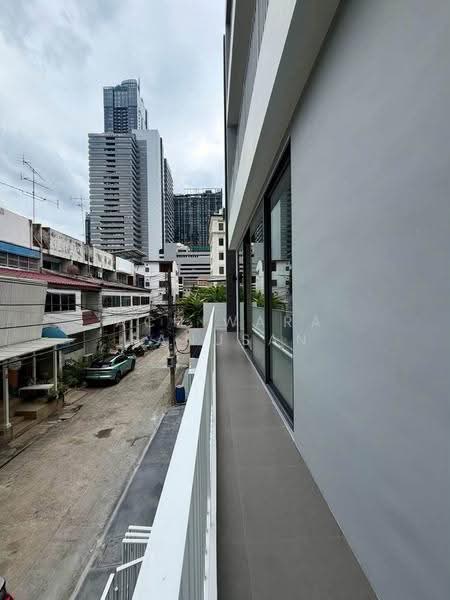 Building office rama9, Bangkok, พระราม9, Huai Khwang, Bangkok, , 750 sqm, Shophouse For Rent, by Achiwara Panusan, 500580881 - DDproperty.com