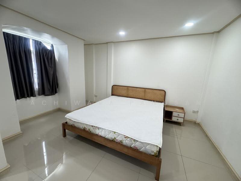 บ้านเช่า2ชั้นห้วยขวาง, กรุงเทพ, ประชาราษฎ์บำเพ็ญ, ห้วยขวาง, กรุงเทพ, 250 ตร.ม., ทาวน์เฮ้าส์ ให้เช่า, โดย Achiwara Panusan, 500580889 - DDproperty.com