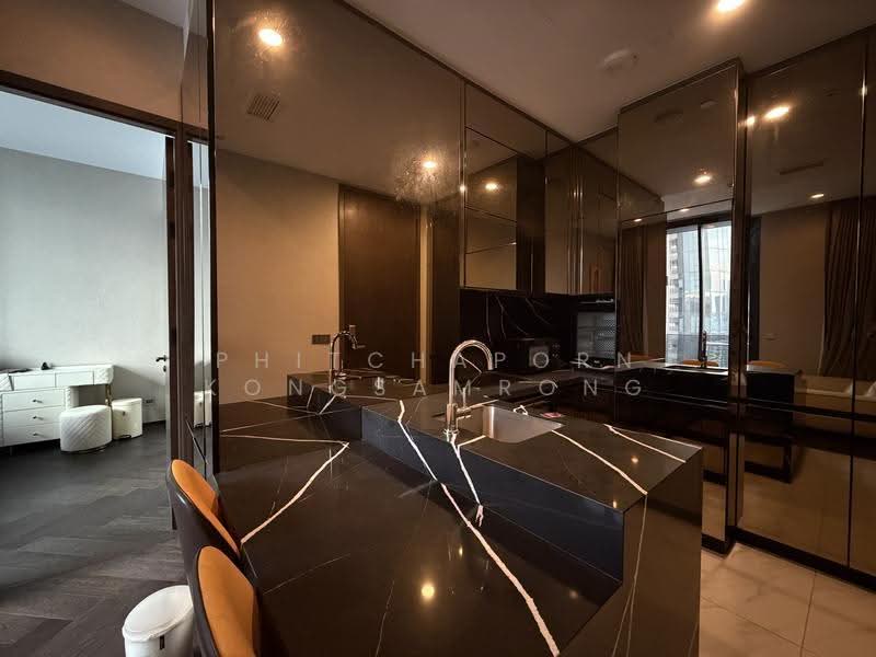 The Esse Sukhumvit 36, Bangkok, Soi Sukhumvit 36, Sukhumvit Road, Phra Kanong, Khlong Toei, Bangkok, 1 Bedroom, 45 sqm, Condo For Rent, by Phitchaporn Kongsamrong, 500580950 - DDproperty.com