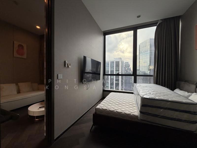The Esse Sukhumvit 36, Bangkok, Soi Sukhumvit 36, Sukhumvit Road, Phra Kanong, Khlong Toei, Bangkok, 1 Bedroom, 45 sqm, Condo For Rent, by Phitchaporn Kongsamrong, 500580950 - DDproperty.com