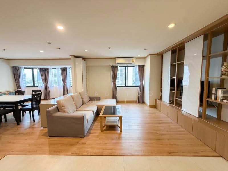 Baan Suanpetch, Bangkok, 18 Soi Sukhumvit 39, Khlong Tan Nua, Watthana, Bangkok, 3 Bedrooms, 130 sqm, Condo For Rent, by Kitsadapoom Wanpholthong, 500580955 - DDproperty.com