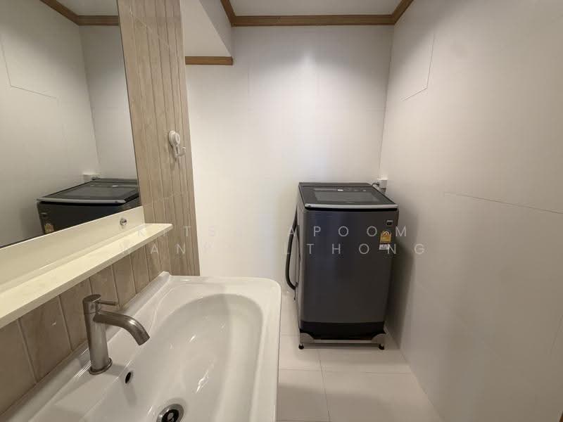 Baan Suanpetch, Bangkok, 18 Soi Sukhumvit 39, Khlong Tan Nua, Watthana, Bangkok, 3 Bedrooms, 130 sqm, Condo For Rent, by Kitsadapoom Wanpholthong, 500580955 - DDproperty.com