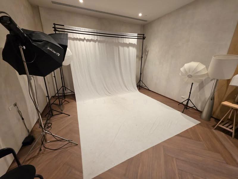 XT Huaikhwang, Bangkok, 244 Ratchadaphisek Road, Huai Khwang, Bangkok, 1 Bedroom, 36 sqm, Condo For Rent, by Eric Fu, 500580974 - DDproperty.com