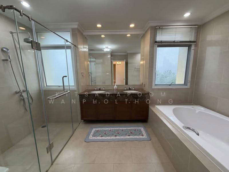 The Cadogan Private Residence, Bangkok, Soi Sukhumvit 39, Khlong Tan Nua, Watthana, Bangkok, 3 Bedrooms, 190 sqm, Condo For Rent, by Kitsadapoom Wanpholthong, 500580984 - DDproperty.com