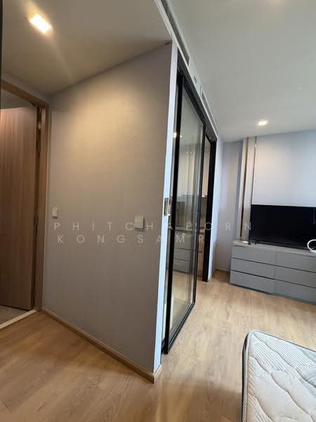 Noble Around Sukhumvit 33, Bangkok, 17 Soi Sukhumvit 33, Khlong Tan Nua, Watthana, Bangkok, 1 Bedroom, 33 sqm, Condo For Rent, by Phitchaporn Kongsamrong, 500580991 - DDproperty.com