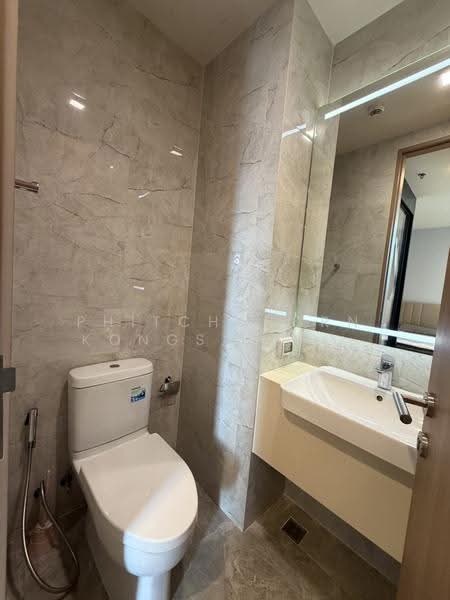 Noble Around Sukhumvit 33, Bangkok, 17 Soi Sukhumvit 33, Khlong Tan Nua, Watthana, Bangkok, 1 Bedroom, 33 sqm, Condo For Rent, by Phitchaporn Kongsamrong, 500580991 - DDproperty.com