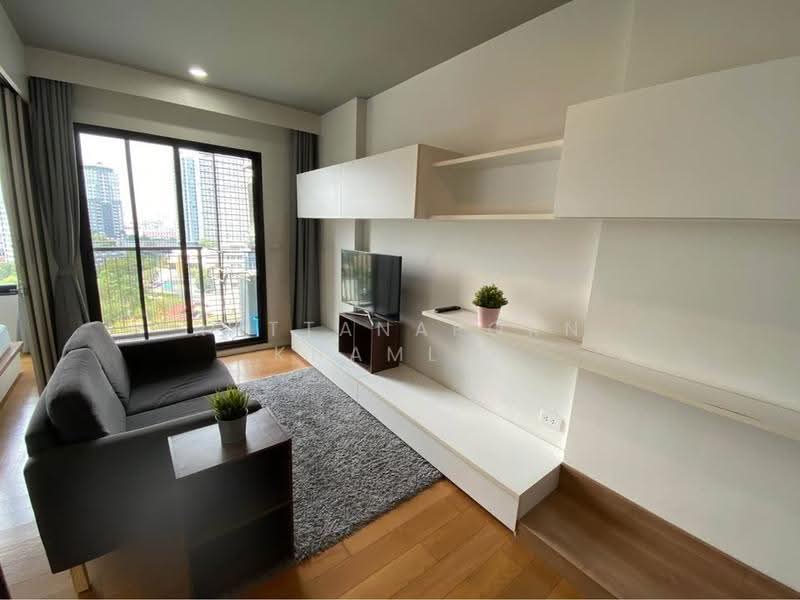 Blocs 77, Bangkok, 291 On Nut Rd, Phra Kanong Nua, Watthana, Bangkok, 1 Bedroom, 40 sqm, Condo For Rent, by Rattanaporn Khamlit, 500580999 - DDproperty.com