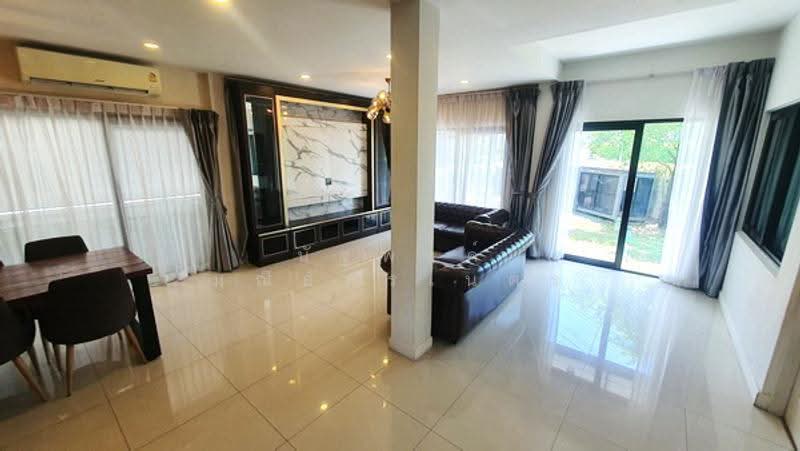 Centro Ratchapruek-Suan Phak, Nonthaburi, Bangkruai Jongtanom, Bang Kruai, Nonthaburi, 4 Bedrooms, 220 sqm, Single Detached House For Rent, by นัฐพงค์ มณีอัครเนตร, 500581004 - DDproperty.com