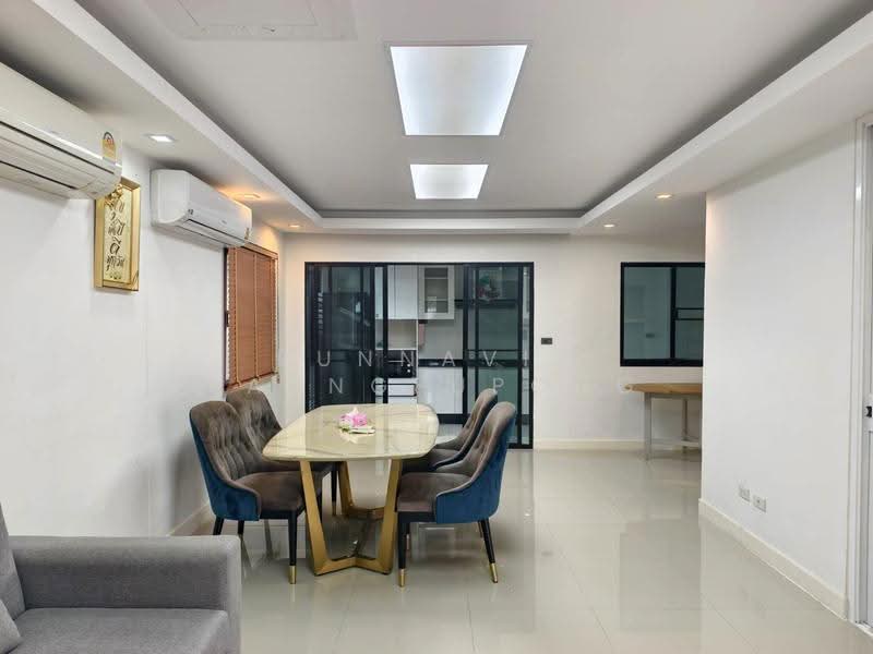 The Connect Watcharaphon-Phoemsin, Bangkok, Permsin Road, Khlong Tanon, Sai Mai, Bangkok, 3 Bedrooms, 110 sqm, Townhouse For Sale, by Bunnavit Faungfupong, 500581005 - DDproperty.com