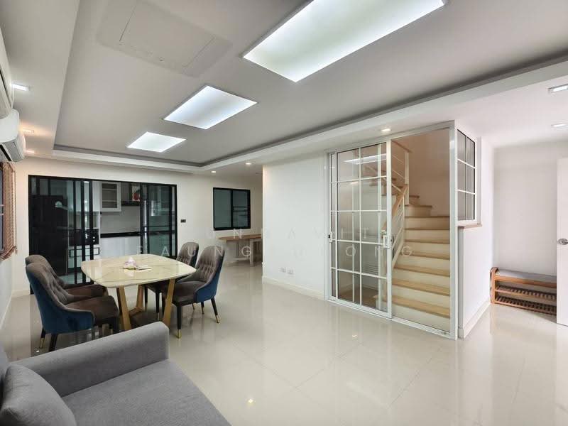 The Connect Watcharaphon-Phoemsin, Bangkok, Permsin Road, Khlong Tanon, Sai Mai, Bangkok, 3 Bedrooms, 110 sqm, Townhouse For Sale, by Bunnavit Faungfupong, 500581005 - DDproperty.com