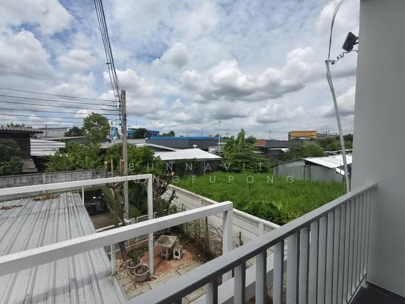The Connect Watcharaphon-Phoemsin, Bangkok, Permsin Road, Khlong Tanon, Sai Mai, Bangkok, 3 Bedrooms, 110 sqm, Townhouse For Sale, by Bunnavit Faungfupong, 500581005 - DDproperty.com