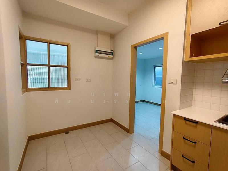 Pruklada Suvarnabhumi, Samut Prakan, ลาดกระบัง 54, Srisa Chorakhe Noi, Bang Sao Thong, Samut Prakan, 3 Bedrooms, 284 sqm, Single Detached House For Rent, by นวพล พิธานวรรณกุล, 500581032 - DDproperty.com