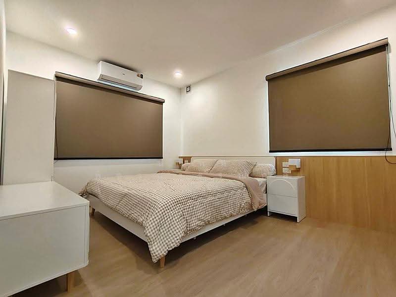 Pruklada Suvarnabhumi, Samut Prakan, ลาดกระบัง 54, Srisa Chorakhe Noi, Bang Sao Thong, Samut Prakan, 3 Bedrooms, 284 sqm, Single Detached House For Rent, by นวพล พิธานวรรณกุล, 500581032 - DDproperty.com