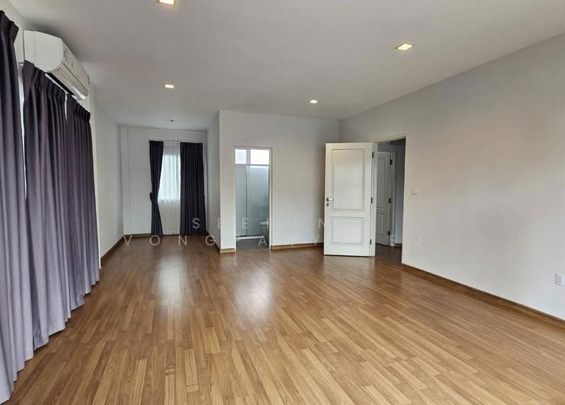 Casa Premium Ratchapruek-Chaengwattana : คาซ่า พรีเมี่ยม ราชพฤกษ์-แจ้งวัฒนะ, นนทบุรี, ถนนราชพฤกษ์, คลองข่อย, ปากเกร็ด, นนทบุรี, 220 ตร.ม., บ้านเดี่ยว ขาย, โดย Seerana Vongpanyavej, 500581071 - DDproperty.com