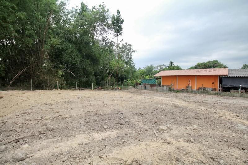 Price Reduced! 355 sq.wah Land Just 700 Metres from Map Kha Intersection, Map Kha, Rayong, rayong, Mapkha, Nikhom Pattana, Rayong, , 1,420 sqm, Land For Sale, by สุเทพ พสุวณิชย์กุล, 500581085 - DDproperty.com