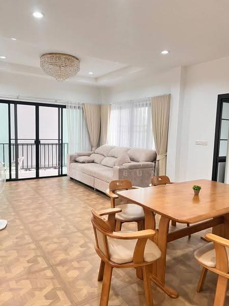บ้าน 4-ห้องนอน, กรุงเทพ, สวนหลวง, กรุงเทพ, 200 ตร.ม., บ้านเดี่ยว ขาย, โดย Woraruethai Klumbun, 500581144 - DDproperty.com