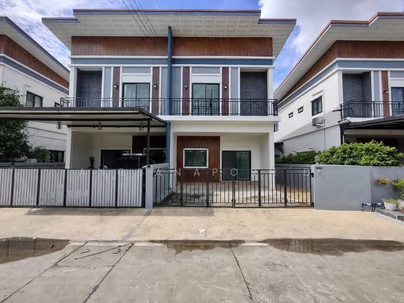 บ้านแฝด คลองสาม, Pathum Thani, Khlong Sam, Khlong Luang, Pathum Thani, 4 Bedrooms, 155 sqm, Semi-Detached House (Twin House) For Sale, by Angsanaporn D, 500581178 - DDproperty.com