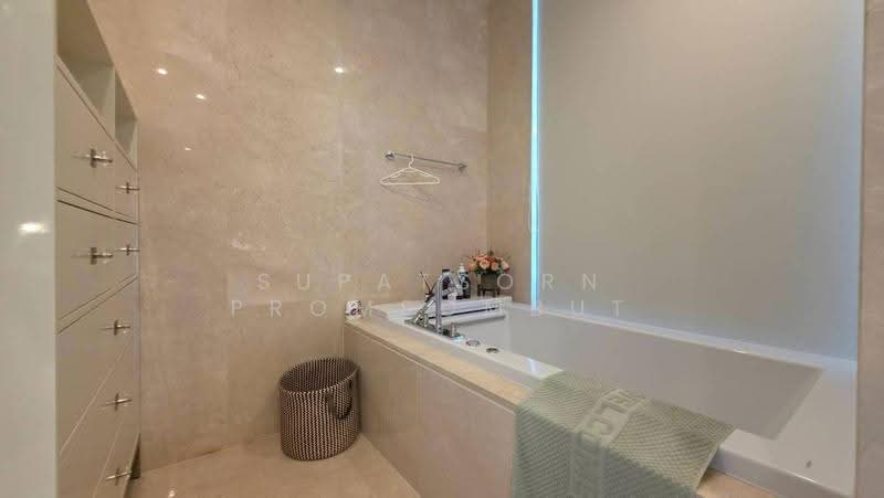 MARQUE Sukhumvit, Bangkok, 719 Sukhumvit 39 Road, Khlong Tan Nua, Watthana, Bangkok, 3 Bedrooms, 196 sqm, Condo For Sale, by Supatsorn Promsombut, 500581183 - DDproperty.com