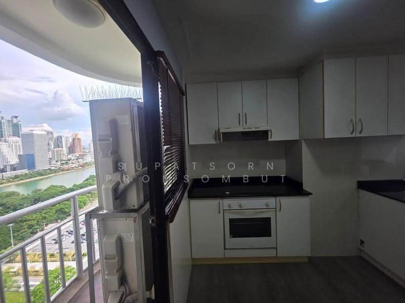 Lake Green, Bangkok, 199 Sukhumvit Soi 8, Khlong Toei, Bangkok, 2 Bedrooms, 124 sqm, Condo For Sale, by Supatsorn Promsombut, 500581194 - DDproperty.com