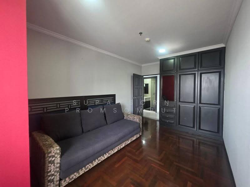 Lake Green, Bangkok, 199 Sukhumvit Soi 8, Khlong Toei, Bangkok, 2 Bedrooms, 124 sqm, Condo For Sale, by Supatsorn Promsombut, 500581194 - DDproperty.com