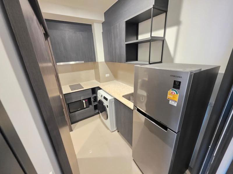 XT Huaikhwang, Bangkok, 244 Ratchadaphisek Road, Huai Khwang, Bangkok, 1 Bedroom, 35 sqm, Condo For Rent, by Eric Fu, 500581259 - DDproperty.com
