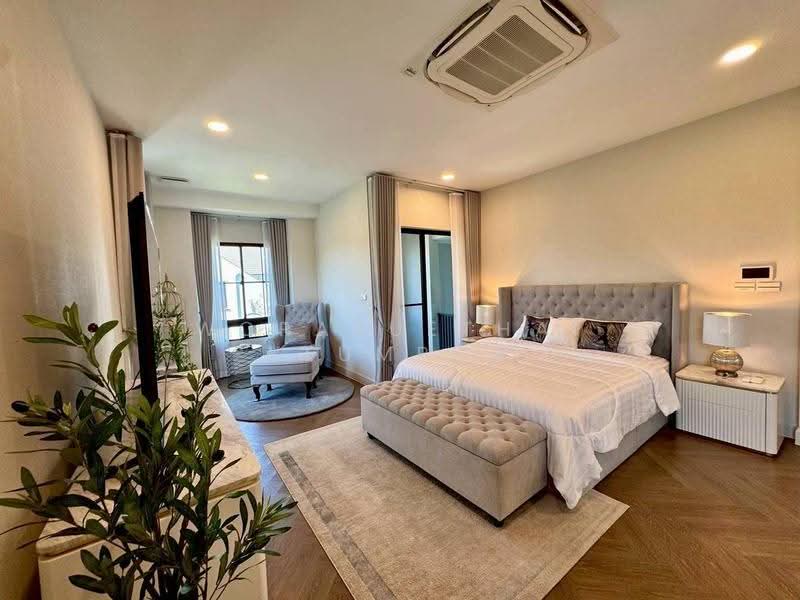 Nantawan Rama 9 - New Krungthepkreetha, bangkok, Saphan Sung, Bangkok, 4 Bedrooms, 302 sqm, Single Detached House For Rent, by Woraruethai Klumbun, 500581352 - DDproperty.com