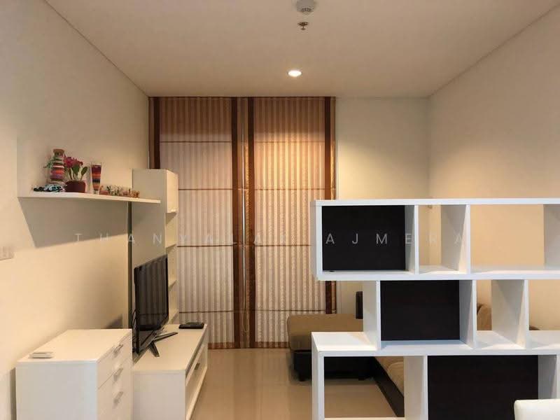Villa Sathorn, Bangkok, 5 KrungThonBuri Road, Khlong Ton Sai, Khlong San, Bangkok, 1 Bedroom, 60 sqm, Condo For Rent, by Thanyalak Ajmera, 500581378 - DDproperty.com