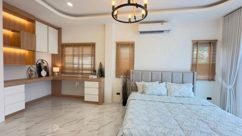 4-BR House, chon-buri, Na Kloe, Bang Lamung (Pattaya), Chon Buri (Pattaya), 4 Bedrooms, 325 sqm, Single Detached House For Sale, by Sikkares Ploydang, 500581390 - DDproperty.com
