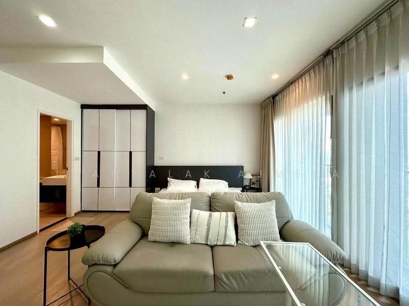 Noble Remix, Bangkok, 772 Soi Sukhumvit 36, Sukhumvit Road, Khong Tan, Khlong Toei, Bangkok, 1 Bedroom, 38 sqm, Condo For Rent, by Thanyalak Ajmera, 500581416 - DDproperty.com