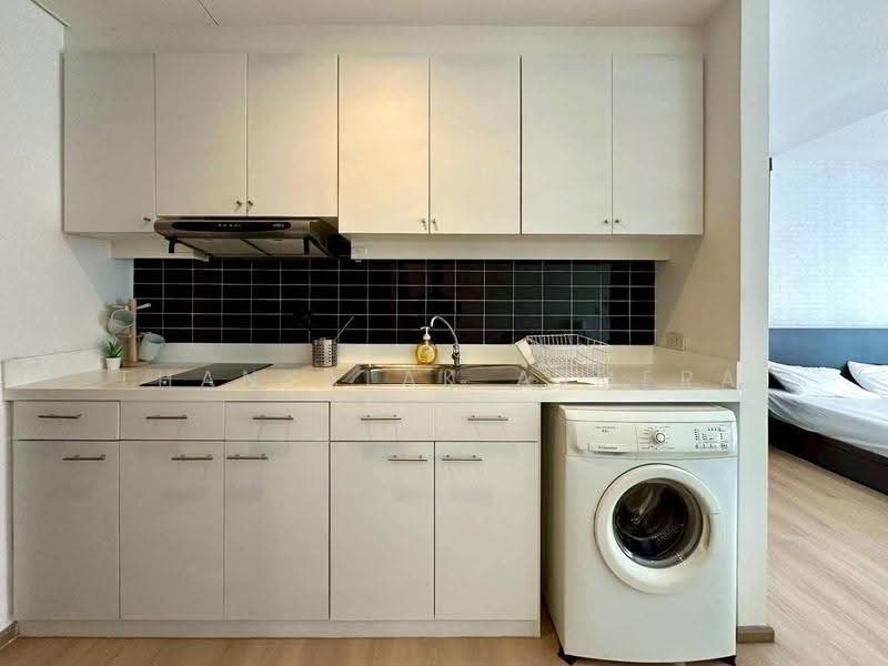 Noble Remix, Bangkok, 772 Soi Sukhumvit 36, Sukhumvit Road, Khong Tan, Khlong Toei, Bangkok, 1 Bedroom, 38 sqm, Condo For Rent, by Thanyalak Ajmera, 500581416 - DDproperty.com