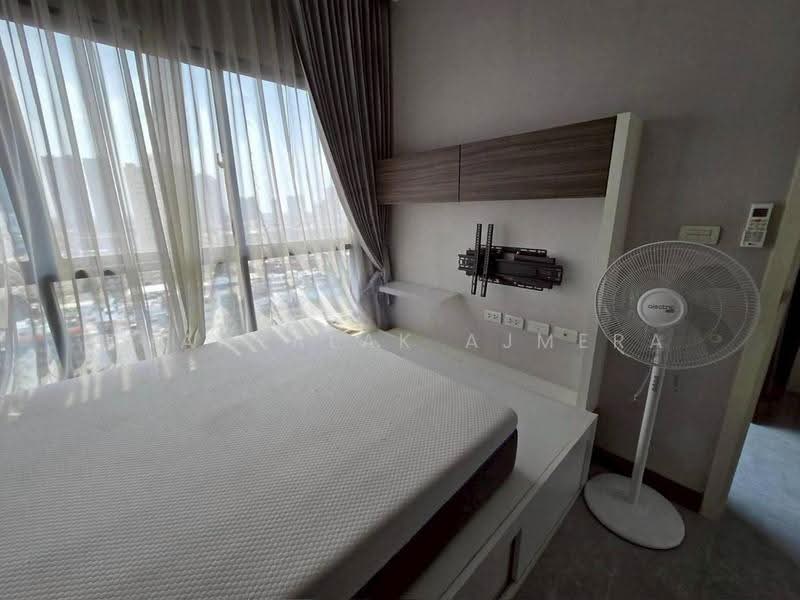 Urbano Absolute Sathon-Taksin, bangkok, 345 Charoen Nakhon 14/2 Alley, Khlong Ton Sai, Khlong San, Bangkok, 1 Bedroom, 36 sqm, Condo For Rent, by Thanyalak Ajmera, 500581434 - DDproperty.com