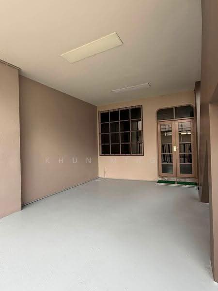 ให้เช่า Home Office 4 ห้องนอน สุขุมวิท 44/2 | ใกล้ BTS พระโขนง & เอกมัย (SPSMG245), กรุงเทพ, สุขุมวิท 44/2, พระโขนง, คลองเตย, กรุงเทพ, 240 ตร.ม., ตึกแถว-อาคารพาณิชย์ ให้เช่า, โดย Khun Ming, 500581454 - DDproperty.com