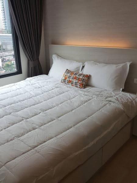 Life Asoke, Bangkok, Asoke-Dindang Road, Bang Kapi, Huai Khwang, Bangkok, 1 Bedroom, 30 sqm, Condo For Rent, by Sasithon Phonchuai, 500581485 - DDproperty.com