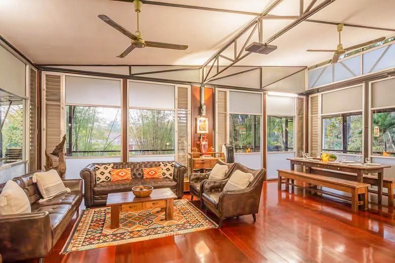 5-Bed Pool Estate with 2 Guest Houses, Nam Phrae, Hang Dong, chiang-mai, Nam Phare, Hang Dong, Chiang Mai, 5 Bedrooms, 1,320 sqm, Single Detached House For Sale, by Elijah Ridgley, 500581507 - DDproperty.com