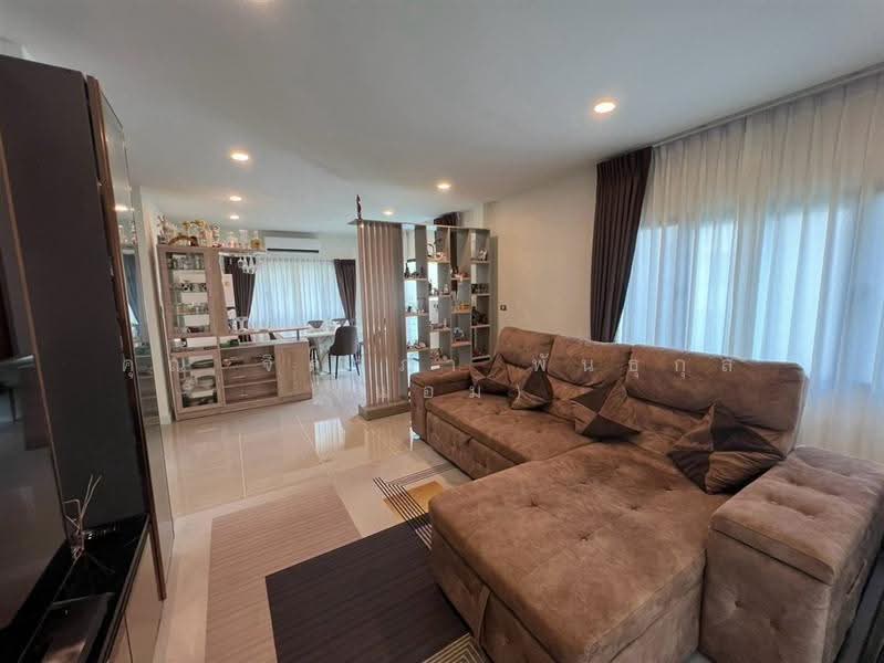 Centro Onnut-Suvarnabhumi : เซนโทร อ่อนนุช-สุวรรณภูมิ, สมุทรปราการ, ซอยกิ่งแก้ว 37, ราชาเทวะ, บางพลี, สมุทรปราการ, 200 ตร.ม., บ้านเดี่ยว ขาย, โดย คุณ จิดาภา พันธุกุล (แอม), 500581544 - DDproperty.com