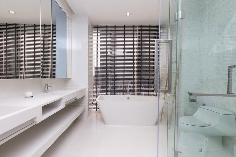 Vittorio 39, Bangkok, 8 Sukhumvit, Khlong Tan Nua, Watthana, Bangkok, 2 Bedrooms, 137 sqm, Condo For Rent, by Kanrutai Dawruang, 500581580 - DDproperty.com