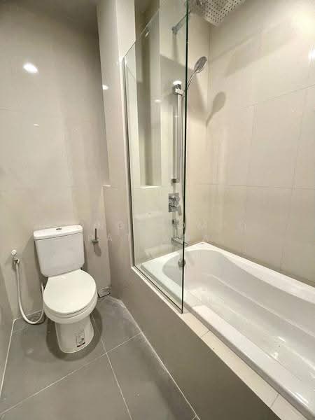 Oka Haus Sukhumvit 36, bangkok, 3399 Rama 4 Road, Khong Tan, Khlong Toei, Bangkok, 1 Bedroom, 36 sqm, Condo For Rent, by Tongchompoo Pattanachaiwongkoon, 500581617 - DDproperty.com