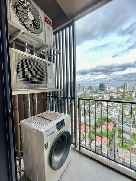 Oka Haus Sukhumvit 36, bangkok, 3399 Rama 4 Road, Khong Tan, Khlong Toei, Bangkok, 1 Bedroom, 36 sqm, Condo For Rent, by Tongchompoo Pattanachaiwongkoon, 500581617 - DDproperty.com