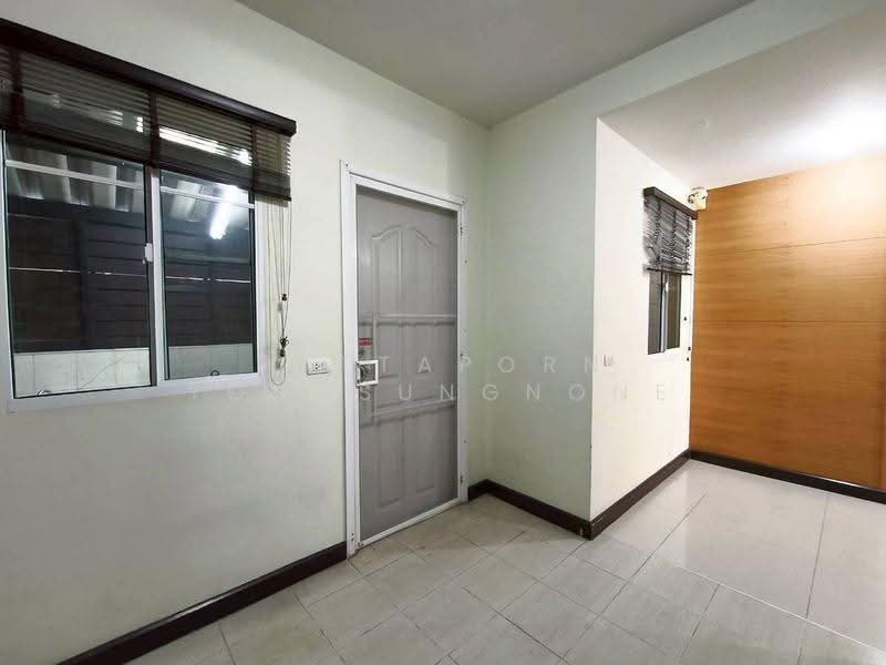 Passorn Prestige Onnut, Bangkok, Chaloem Phrakiat Rama 9 Road, Prawet, Prawet, Bangkok, 3 Bedrooms, 200 sqm, Single Detached House For Sale, by Pattaporn Yongsungnone, 500581656 - DDproperty.com