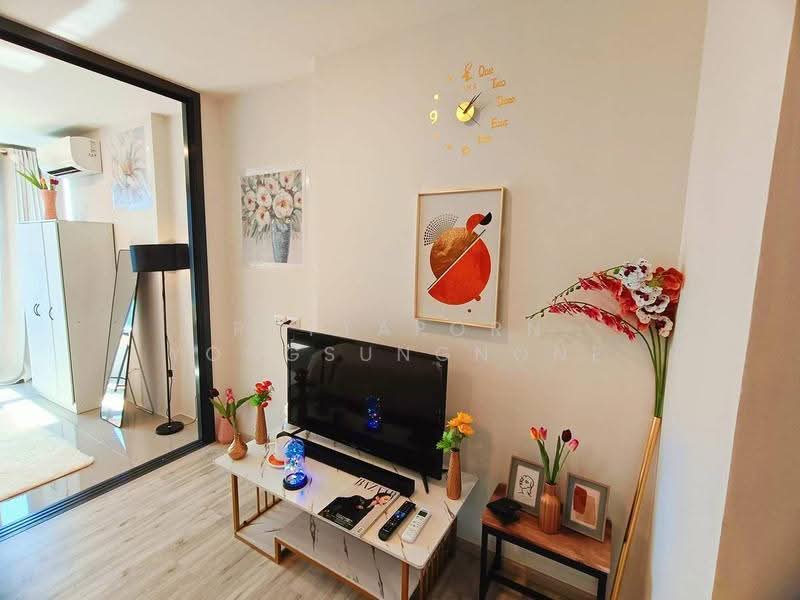 XT Huaikhwang, Bangkok, 244 Ratchadaphisek Road, Huai Khwang, Bangkok, 1 Bedroom, 31 sqm, Condo For Rent, by Pattaporn Yongsungnone, 500581752 - DDproperty.com