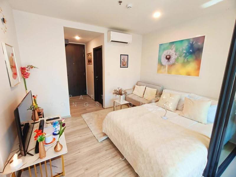 XT Huaikhwang, Bangkok, 244 Ratchadaphisek Road, Huai Khwang, Bangkok, 1 Bedroom, 31 sqm, Condo For Rent, by Pattaporn Yongsungnone, 500581752 - DDproperty.com