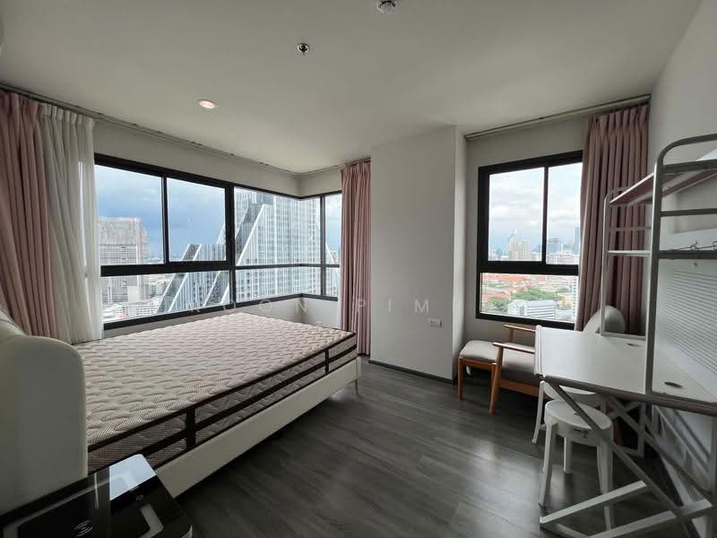 IDEO Q Chula - Samyan, Bangkok, 660-662 Rama 4 Road, Maha Phrutharam, Bang Rak, Bangkok, 2 Bedrooms, 70 sqm, Condo For Rent, by Wiroon Pimprom, 500581757 - DDproperty.com