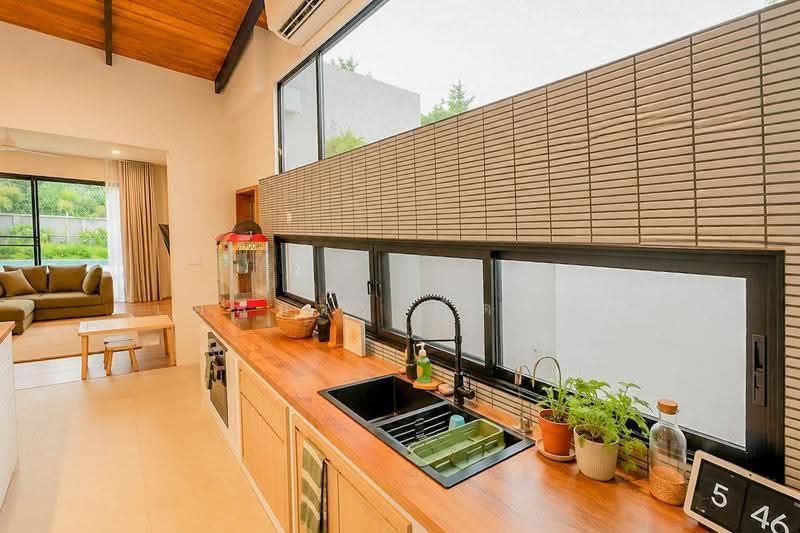 New 5-Bed Family Pool Villa, 370 Sq.wah, Nam Phrae, Hang Dong, chiang-mai, Nam Phare, Hang Dong, Chiang Mai, 5 Bedrooms, 1,480 sqm, Single Detached House For Sale, by Elijah Ridgley, 500581759 - DDproperty.com