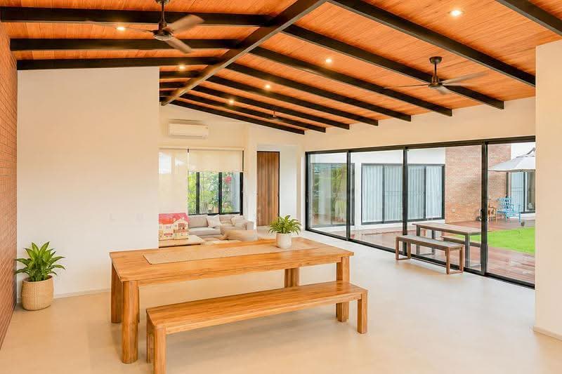 New 5-Bed Family Pool Villa, 370 Sq.wah, Nam Phrae, Hang Dong, chiang-mai, Nam Phare, Hang Dong, Chiang Mai, 5 Bedrooms, 1,480 sqm, Single Detached House For Sale, by Elijah Ridgley, 500581759 - DDproperty.com