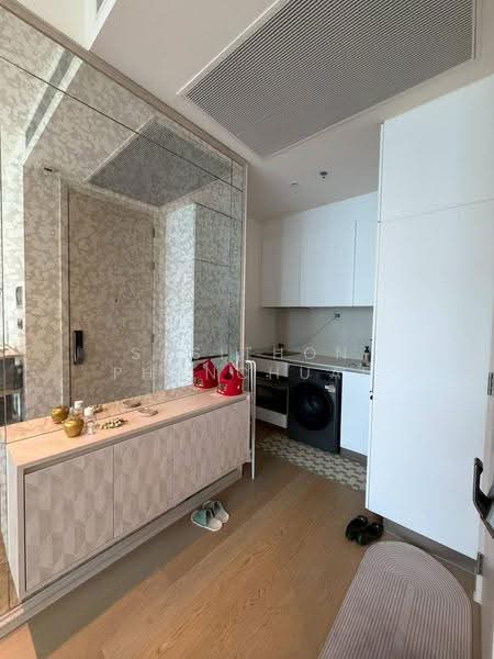 The Strand Thonglor, Bangkok, 36 Soi Sukhumvit 55, Khlong Tan Nua, Watthana, Bangkok, 1 Bedroom, 51 sqm, Condo For Rent, by Sasithon Phonchuai, 500581762 - DDproperty.com
