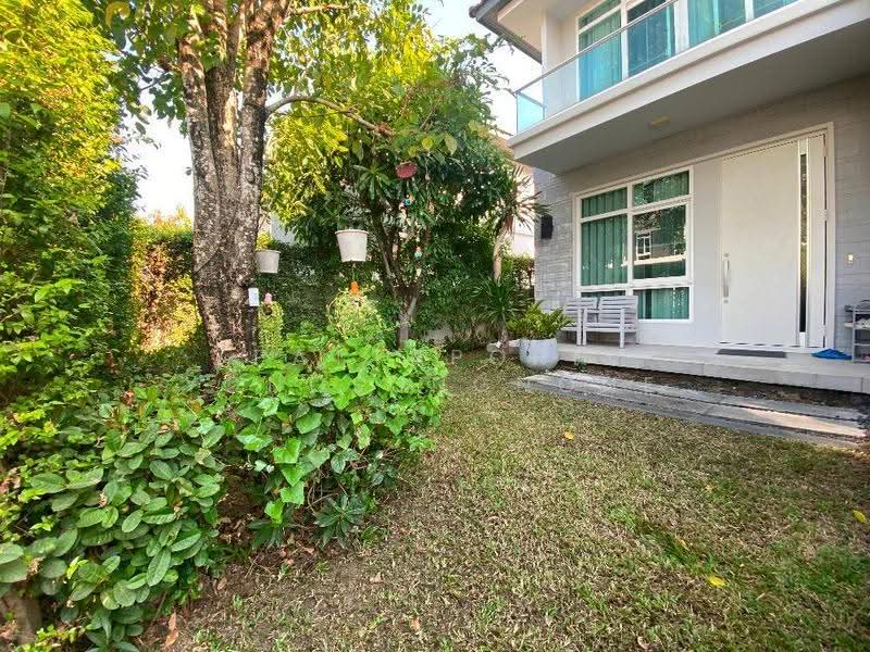 Mantana Motorway-New Krungthepkreetha, bangkok, Phatthana Chonnabot 4 Road, Khlong Song Ton Nun, Lat Krabang, Bangkok, 3 Bedrooms, 145 sqm, Single Detached House For Sale, by Pattaporn Yongsungnone, 500581767 - DDproperty.com