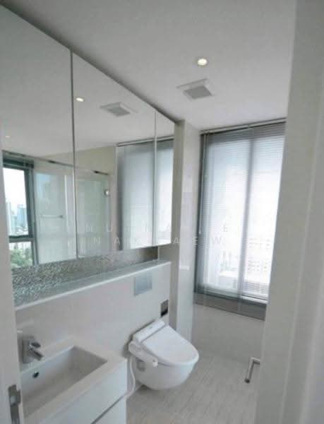 H Sukhumvit 43, Bangkok, 28 Sukhumvit 34 Road, Khlong Tan Nua, Watthana, Bangkok, 2 Bedrooms, 60 sqm, Condo For Rent, by Nutnaree Nakkaew, 500581772 - DDproperty.com