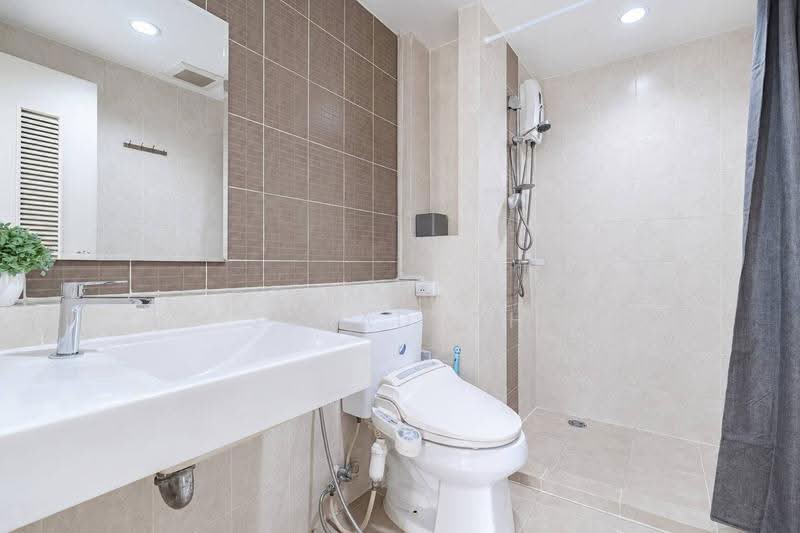 Ivy Ratchada, Bangkok, Soi Ratchadapisek 20, Ratchadapisek Road, Samsen Nok, Huai Khwang, Bangkok, 1 Bedroom, 35 sqm, Condo For Rent, by Poommipat Suradech, 500581850 - DDproperty.com