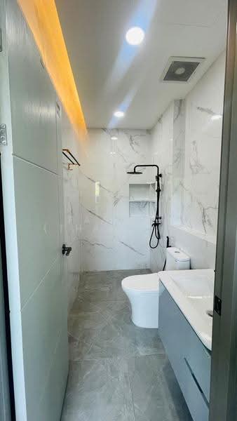 2BR House for Sale in Saphan Hin Phuket | 220 SqM Near Old Town, ฿3.89M, phuket, Wichit, Muang Phuket, Phuket, 2 Bedrooms, 220 sqm, Single Detached House For Sale, by Fazwaz (Thailand) Co., Ltd., 500581873 - DDproperty.com