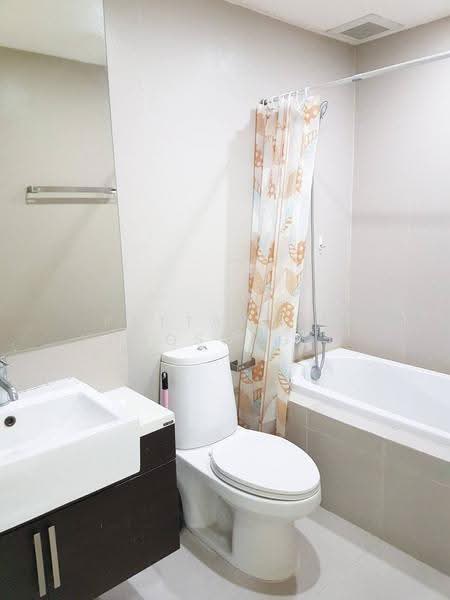 Noble Remix, Bangkok, 772 Soi Sukhumvit 36, Sukhumvit Road, Khong Tan, Khlong Toei, Bangkok, 2 Bedrooms, 80 sqm, Condo For Rent, by Pattaporn Yongsungnone, 500581885 - DDproperty.com
